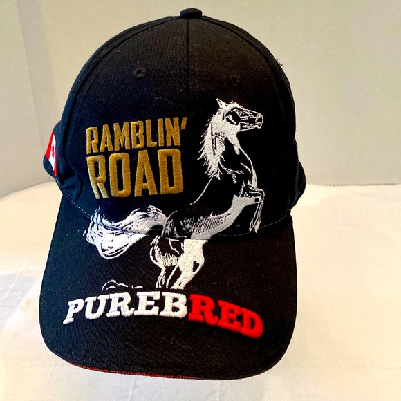 Canadian cap rambling road. Horse design. Preowned never worn adjustable - Picture 1 of 5